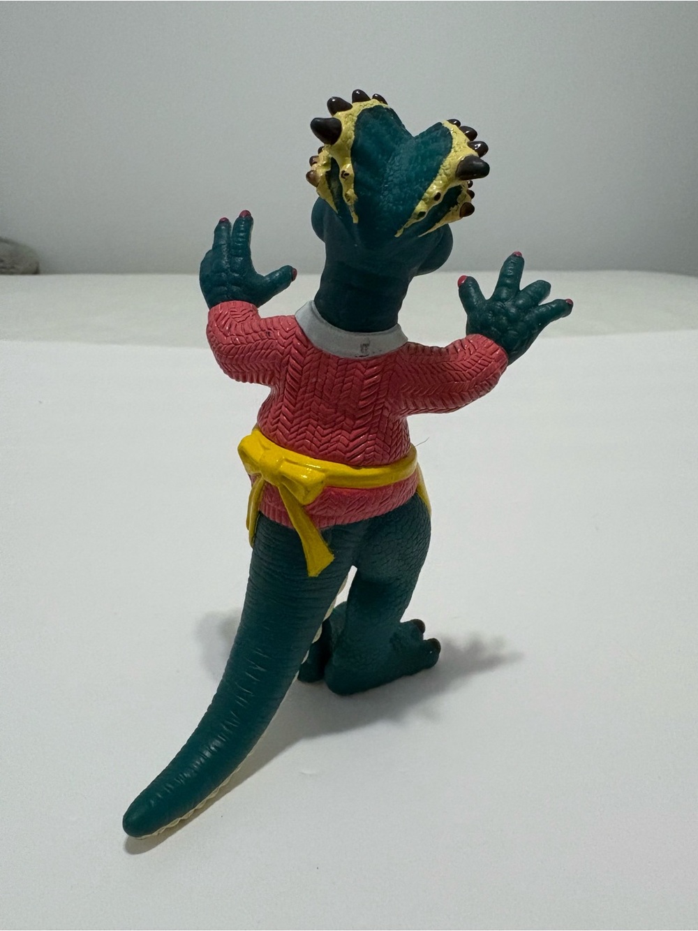 Vintage 1991 Disney Dinosaurs TV Show Toys Figures Sinclair Family - Picture 11 of 11